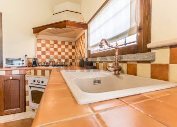 Cucina - Agriturismo STRADA PROVINCIALE RIMININO KM 4, 200
 
108, Canino - foto 35