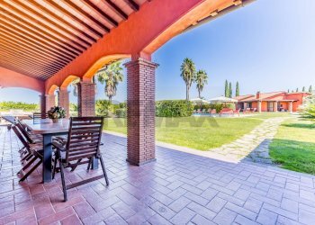 Terrazza - Villa STRADA PROVINCIALE RIMININO KM 4, 200
 
108, Canino - foto 11