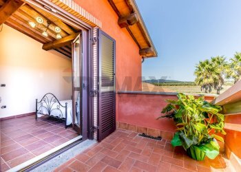 Terrazza - Villa STRADA PROVINCIALE RIMININO KM 4, 200
 
108, Canino - foto 55