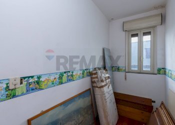 Camera / camera da letto - Trilocale Via Santa Maria Della Catena
 
112, Catania - foto 4