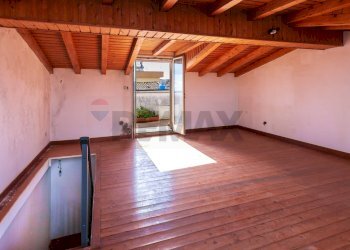 Stanza vuota - Trilocale Via Santa Maria Della Catena
 
112, Catania - foto 7