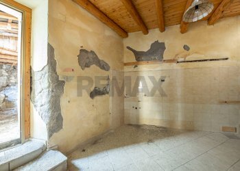 Stanza vuota - Casa indipendente Via Salita dei Saponari
 
30, Trecastagni - foto 7