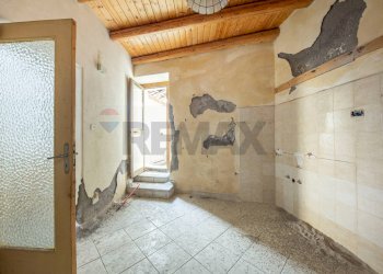 Stanza vuota - Casa indipendente Via Salita dei Saponari
 
30, Trecastagni - foto 8