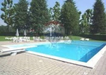 Piscina - Villa Arese - foto 7