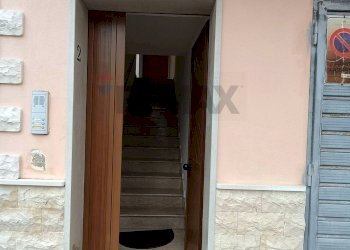 Scale - Casa indipendente Largo Magenta
 
2/B, Rodi Garganico - foto 3