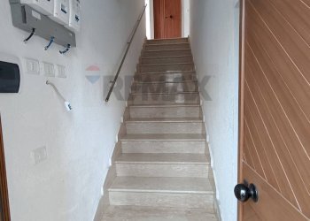 Scale - Casa indipendente Largo Magenta
 
2/B, Rodi Garganico - foto 4