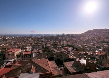 Edificio all\'aperto - Attico Salita della Riccia
 
2, Napoli - foto 16