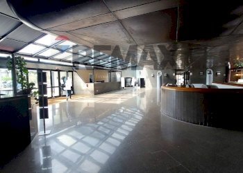 Ricezione / Lobby - Ufficio Centro Direzionale Is.G3
 
4, Napoli - foto 1