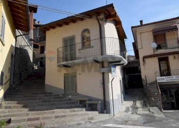 Casa all\'aperto - Bilocale PIAZZA GIOVANNI XXIII
 
6, Adrara San Rocco - foto 4
