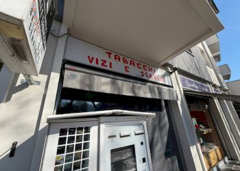 Edificio all\\\'aperto - Attività Commerciale Mazzini
32, Cisano Bergamasco - foto 15