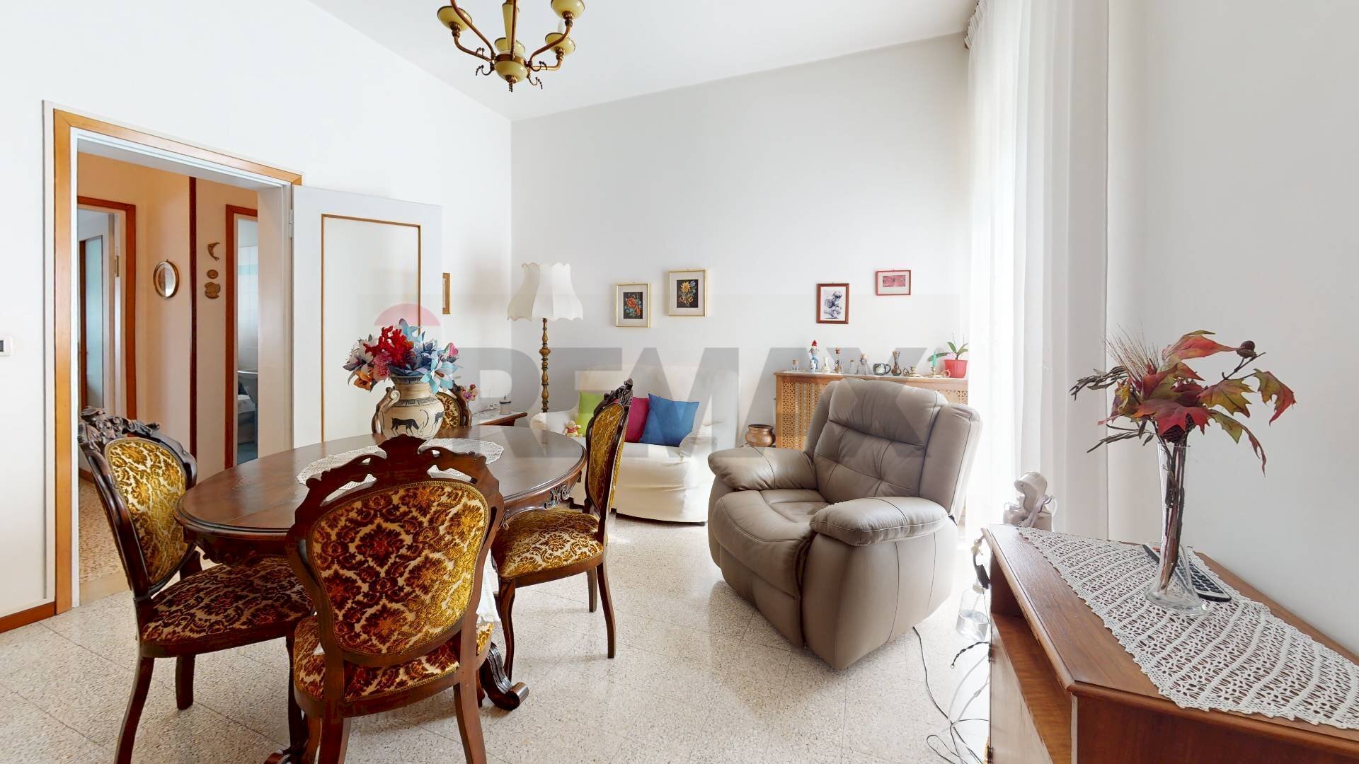 Sala da pranzo - Quadrilocale Via Corridoni
 
4, Vicenza - foto 3