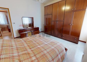 Camera / camera da letto - Quadrilocale Via Corridoni
 
4, Vicenza - foto 9