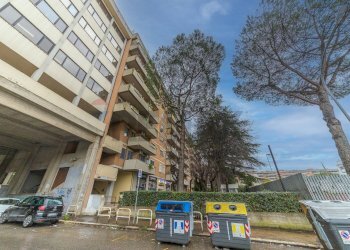 Edificio all\'aperto - Two-room apartment Viale Bruno Rizzieri
200, Roma - photo 2