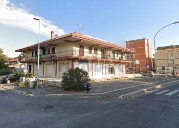 Edificio all\'aperto - Appartamento Via Pantano
 
8, Guidonia Montecelio - foto 35