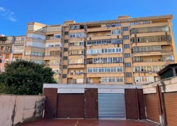 Foto 2 - Box Via Ingegneros
 
110, Palermo - foto 2