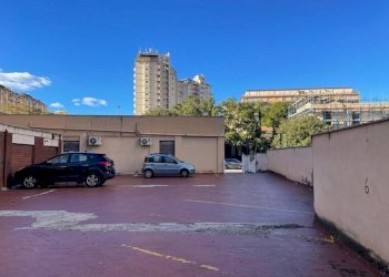 Foto 6 - Box Via Ingegneros
 
110, Palermo - foto 6