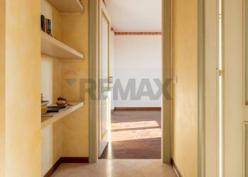 Hall / corridoio - Quadrilocale Via Agostino Berenini
 
164, Fidenza - foto 11