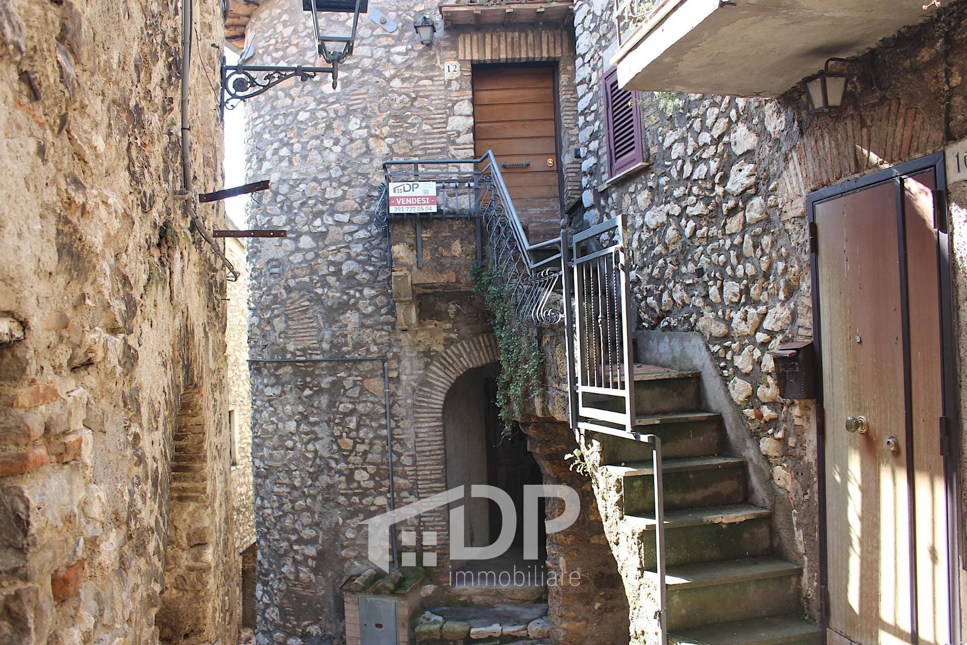 Foto 2 - Trilocale Via dell'Orologio
12, Moricone - foto 2