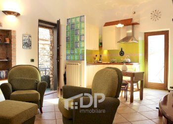 Foto 1 - Trilocale Via dell'Orologio
 
12, Moricone - foto 1