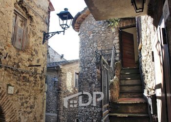 Foto 4 - Trilocale Via dell'Orologio
 
12, Moricone - foto 4