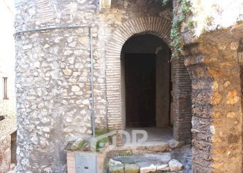 Foto 31 - Trilocale Via dell'Orologio
 
12, Moricone - foto 31