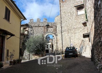 Foto 39 - Trilocale Via dell'Orologio
 
12, Moricone - foto 39