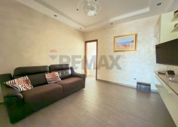 Soggiorno - Appartamento Corso Amedeo di Savoia
 
210, Napoli - foto 7