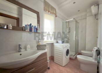 Bagno - Appartamento Corso Amedeo di Savoia
 
210, Napoli - foto 11