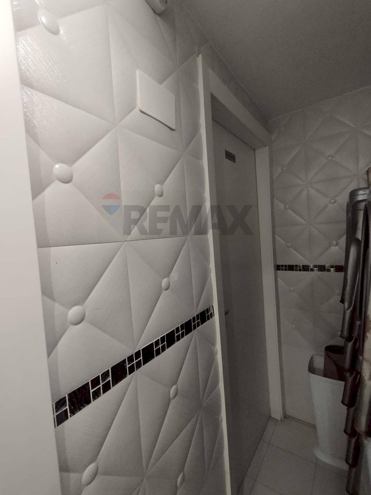 Bagno - Attività Commerciale Formia - foto 2