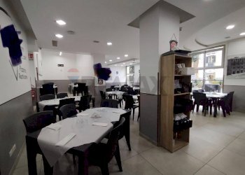 Sala da pranzo - Attività Commerciale Formia - foto 10