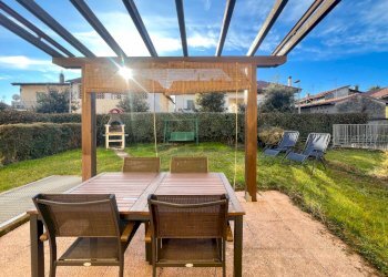 Terrazza - Bilocale via Puccini
 
64, Cornate d'Adda - foto 1