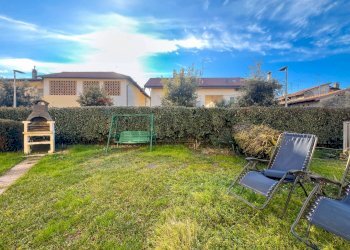 Giardino - Bilocale via Puccini
 
64, Cornate d'Adda - foto 2