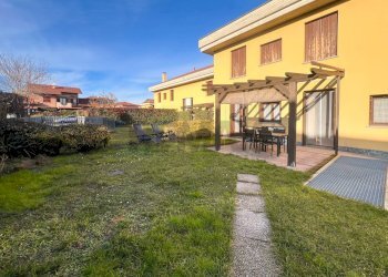 Giardino - Bilocale via Puccini
 
64, Cornate d'Adda - foto 7