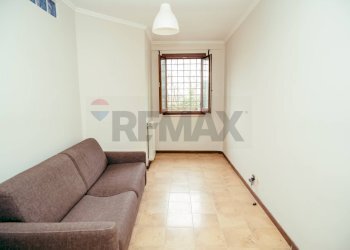 Soggiorno - Bilocale Via Cassia
1172, Roma - foto 8