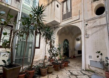 Edificio all\'aperto - Ufficio VIA XXX GENNAIO
 
23, Trapani - foto 3