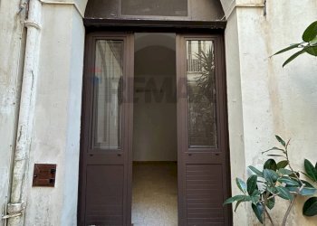 Edificio all\'aperto - Ufficio VIA XXX GENNAIO
 
23, Trapani - foto 7
