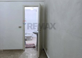 Hall / corridoio - Office VIA XXX GENNAIO
 
23, Trapani - photo 46