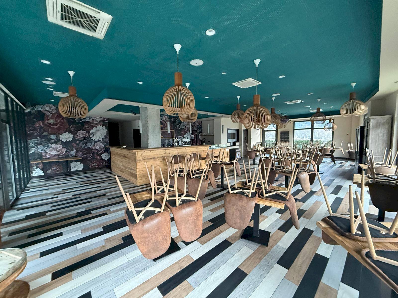 Foto 3 - Commercial Premises Località Teppe
 
28, Quart - photo 3