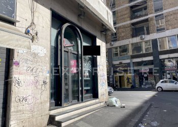 Foto 2 - Commercial Premises Via Teocrito
 
1, Catania - photo 2