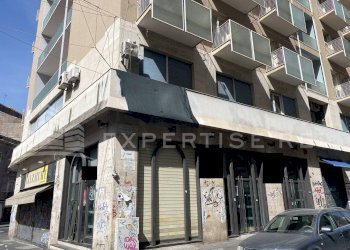 Foto 3 - Commercial Premises Via Teocrito
 
1, Catania - photo 3