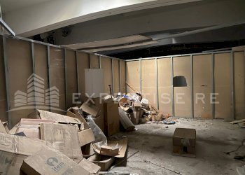 Foto 22 - Commercial Premises Via Teocrito
 
1, Catania - photo 22