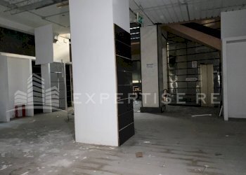 Foto 30 - Commercial Premises Via Teocrito
 
1, Catania - photo 30