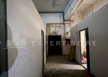 Foto 31 - Commercial Premises Via Teocrito
 
1, Catania - photo 31