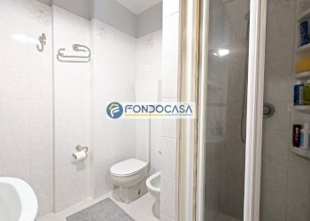 bagno di servizio - Apartment Via Volpi
 
7, Viareggio - photo 12