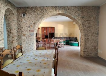 Sala da pranzo - Villa Sannicola - foto 8