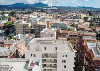 Foto 3 - Stabile - Palazzo Via San Francesco d'Assisi
 
6B, Ciampino - foto 3