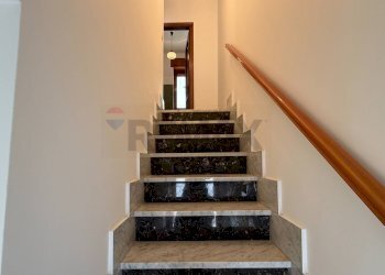 Scale - Casa semi indipendente via Ventisei Luglio
 
12, San Giuliano del Sannio - foto 11