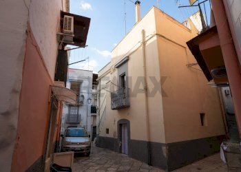 Edificio all\'aperto - Independent house via regina marghetita
 
45, Bari - photo 1