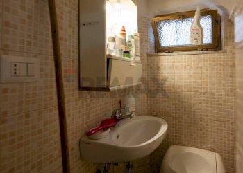 Bagno - Independent house via regina marghetita
 
45, Bari - photo 8