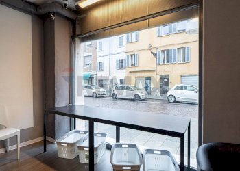 Balcone - Attività Commerciale strada imbriani
 
58, Parma - foto 8